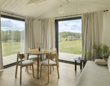 Белые Ключи, йога-глэмпинг