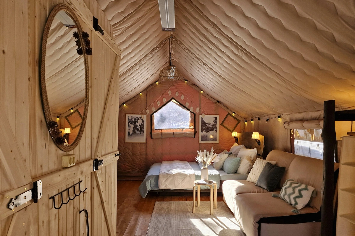 Жизнь-Угра!, глэмпинг