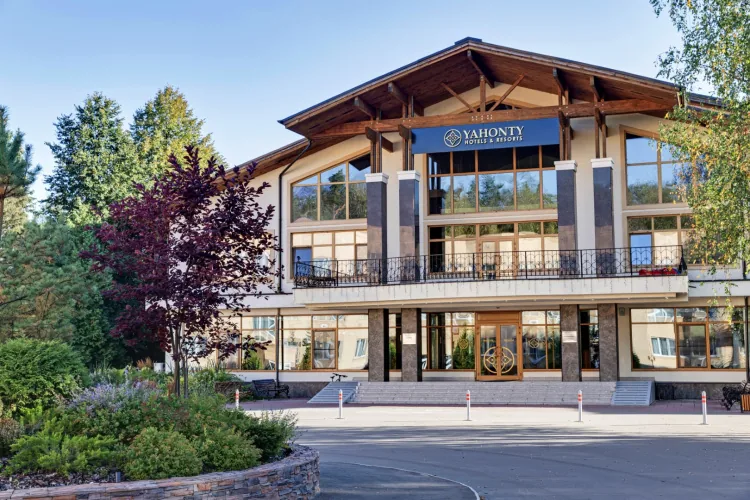 Яхонты Ногинск, парк-отель